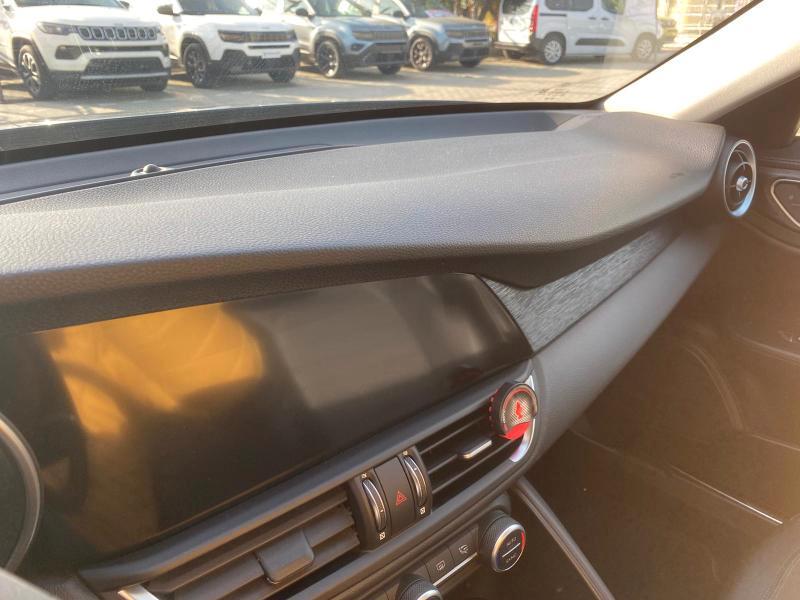 Alfa Romeo Giulia Berlina Giulia 2.2 t Super 180cv