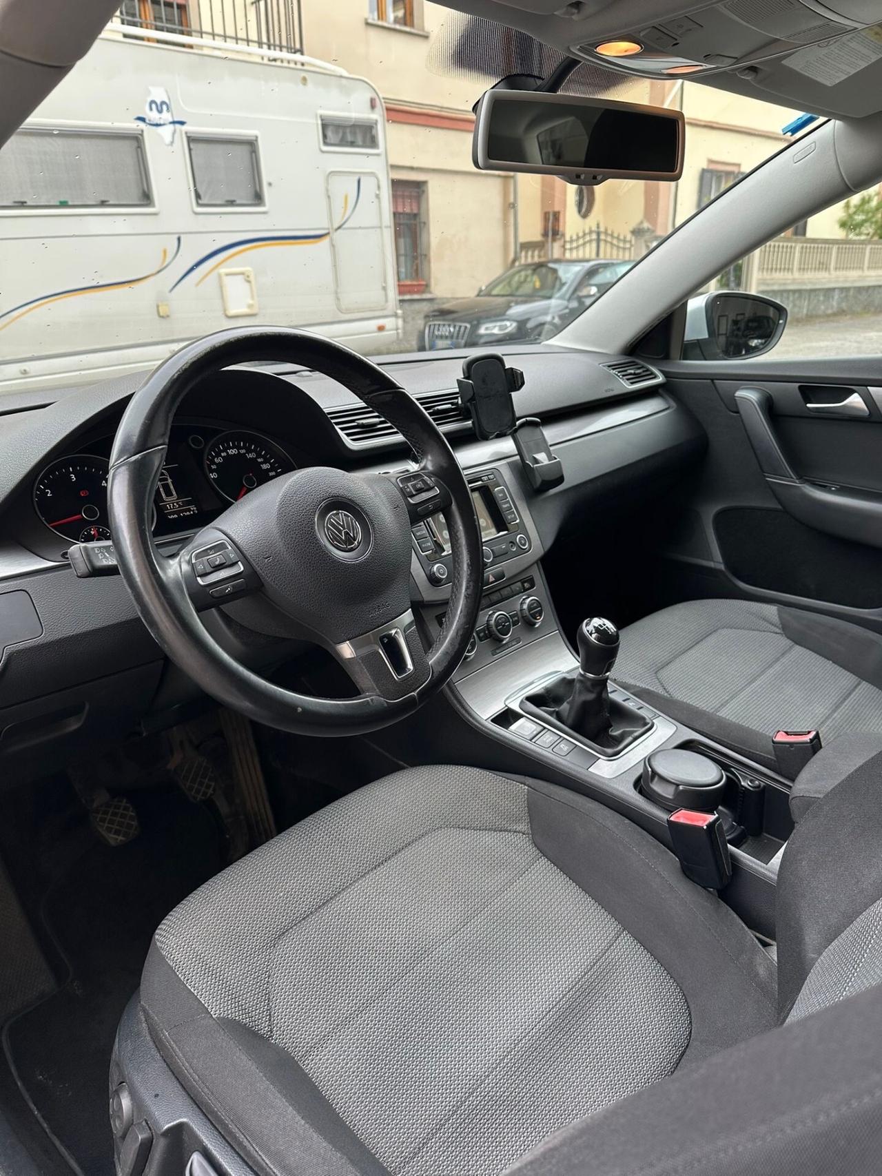 Volkswagen Passat Var. 1.6 TDI Comfortline BM.Tech.