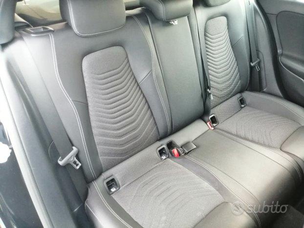 Mercedes-benz A 180 A 180 d Automatic Business Extra