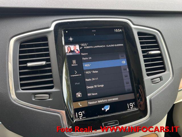 VOLVO XC90 B5 (d) MHEV AWD Geartronic Momentum PROMO