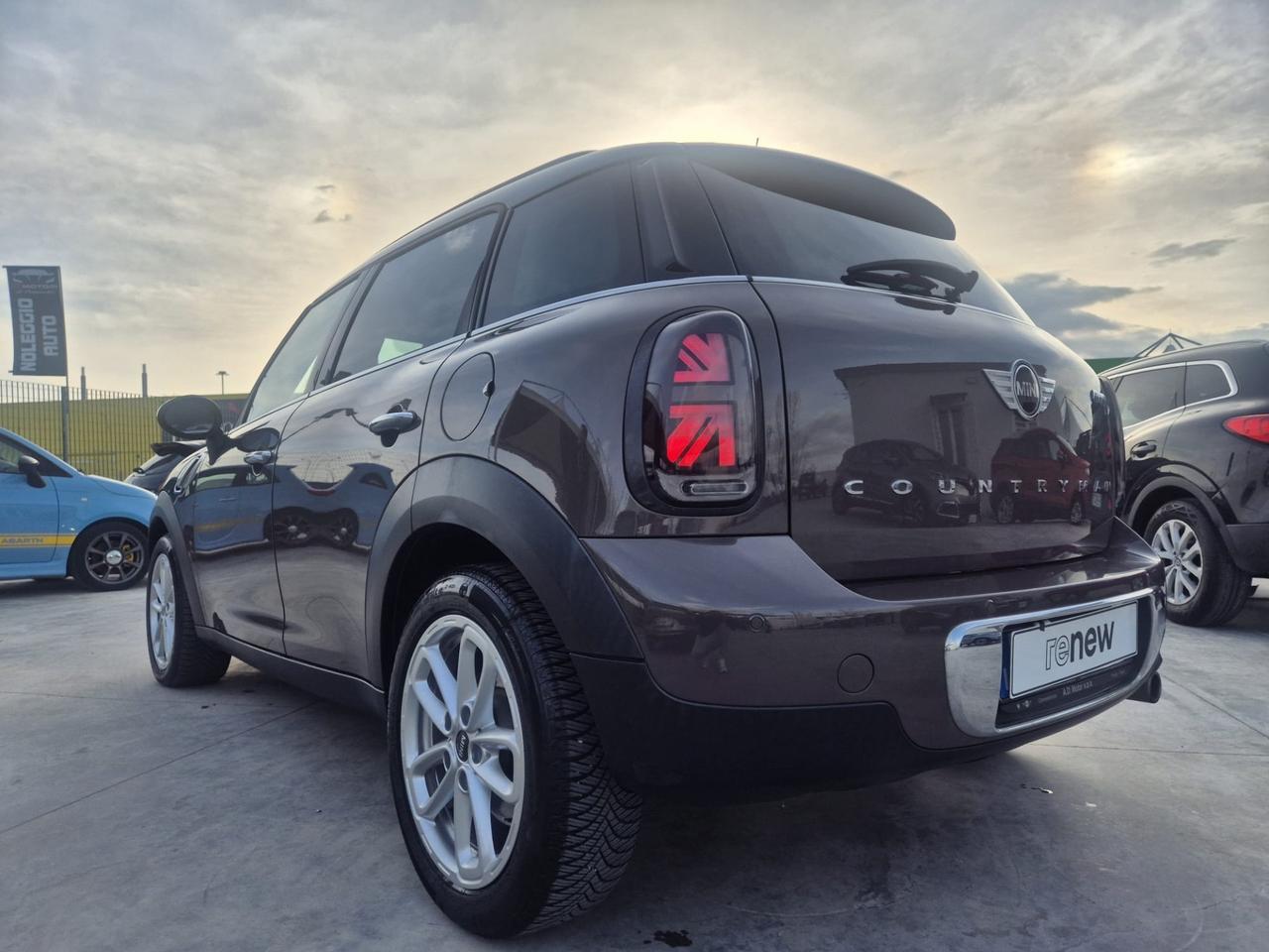 Mini Cooper D Countryman 2.0 Business Automatica