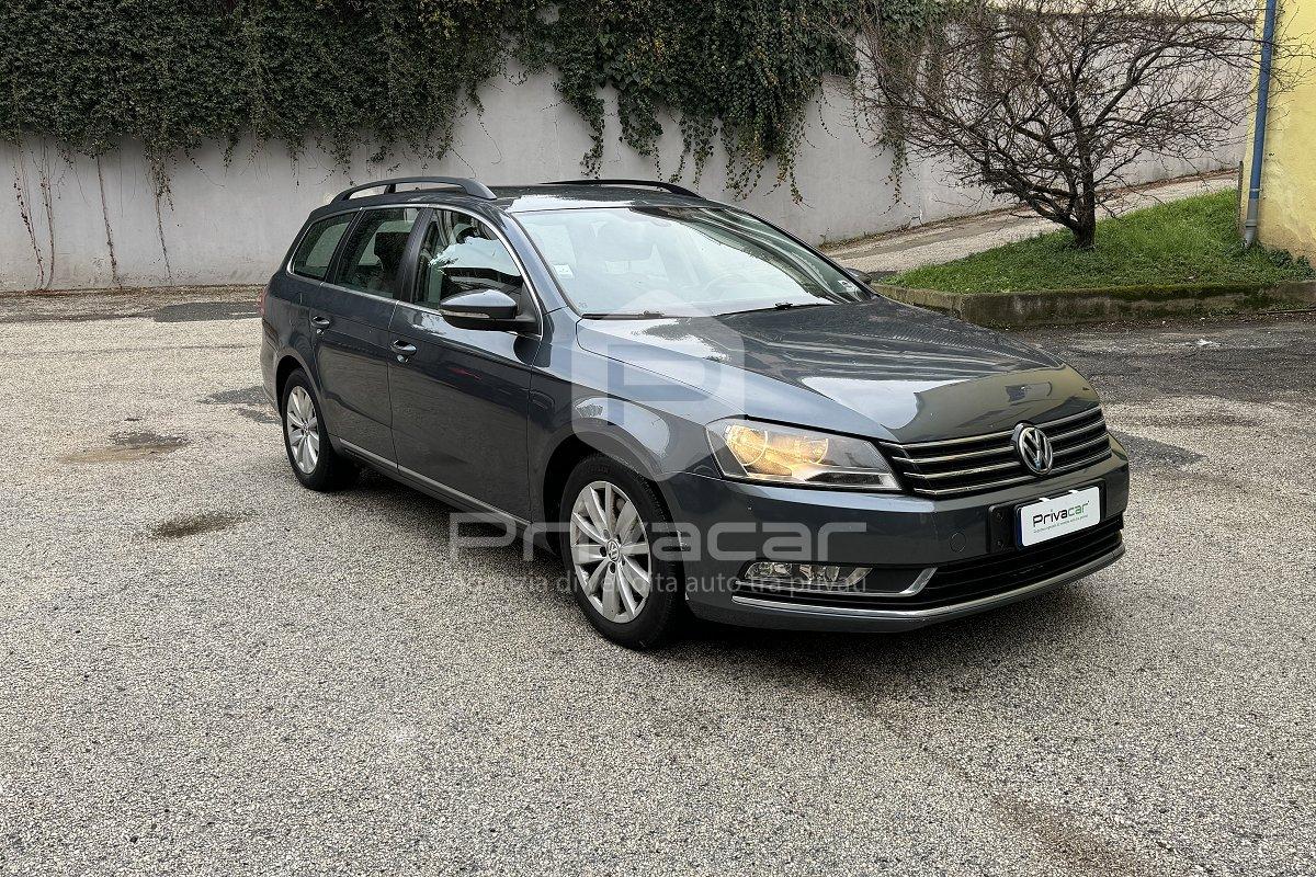 VOLKSWAGEN Passat Var. 2.0 TDI Highline BlueM.Tech.