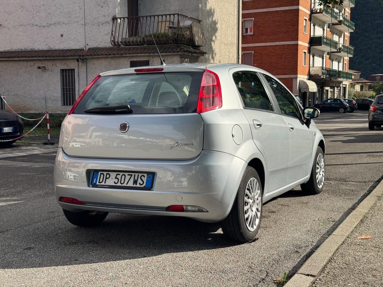Fiat Grande Punto 1.2 5 porte TAGLIANDATA