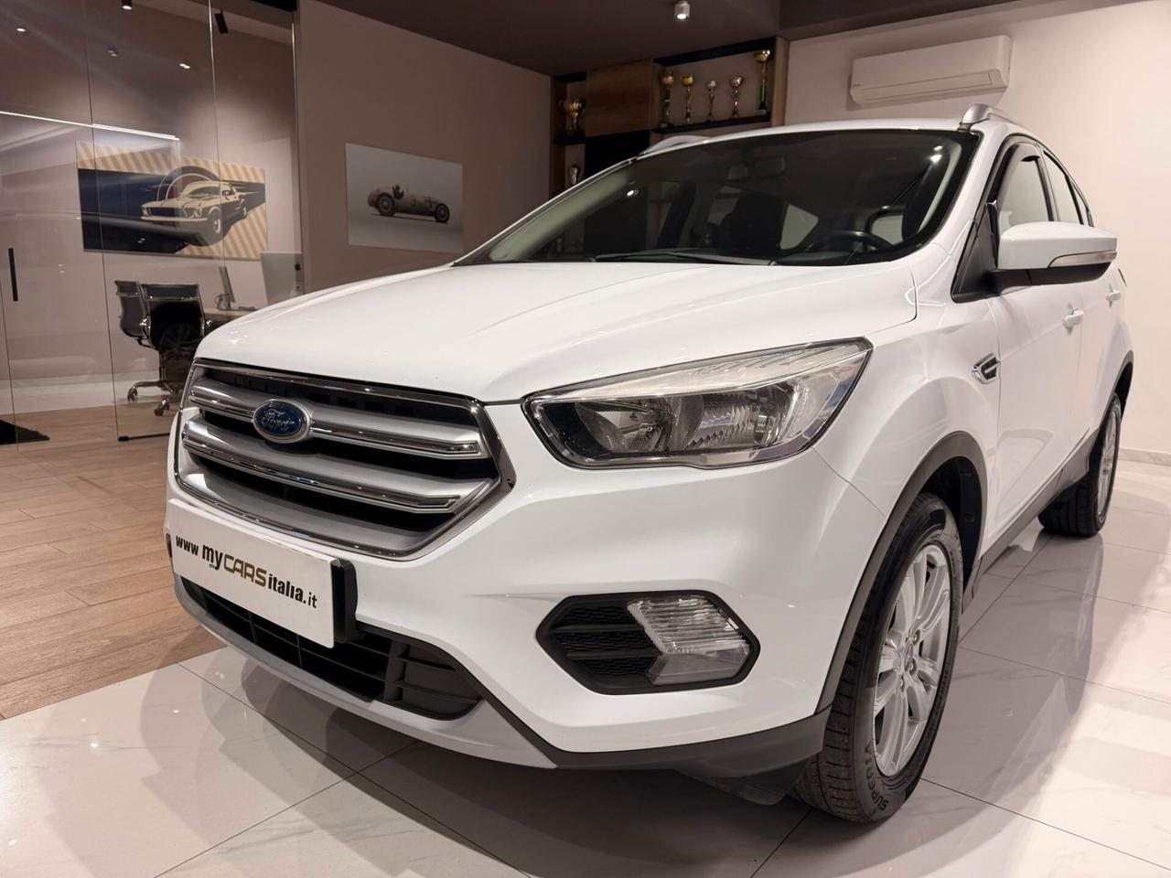 Ford Kuga 1.5 TDCI 120 CV S&S 2WD ST-Line