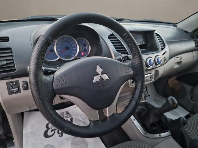 MITSUBISHI L200 2.5 DI-D/136CV Double Cab Invite