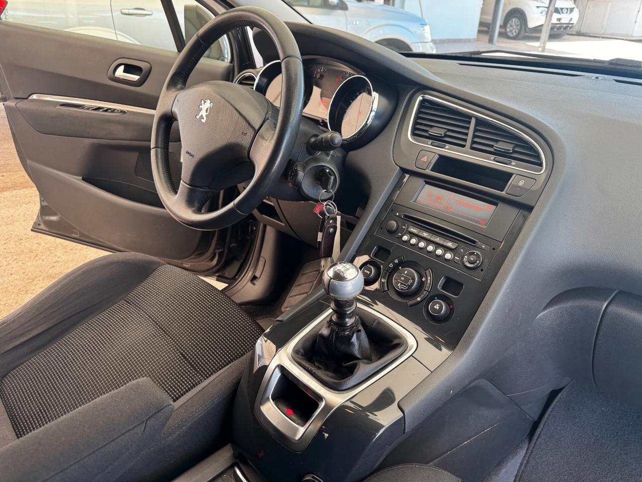 Peugeot 5008 1.6 HDi 115CV Access 7 POSTI - 2013