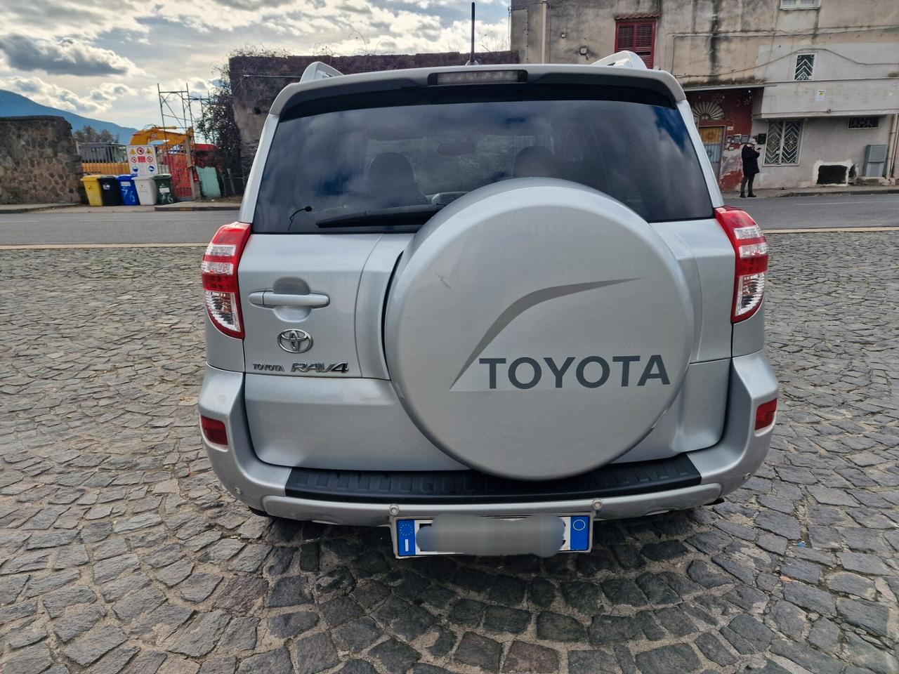 Toyota RAV 4 RAV4 Crossover 2.2 D-4D 150 CV DPF Luxury