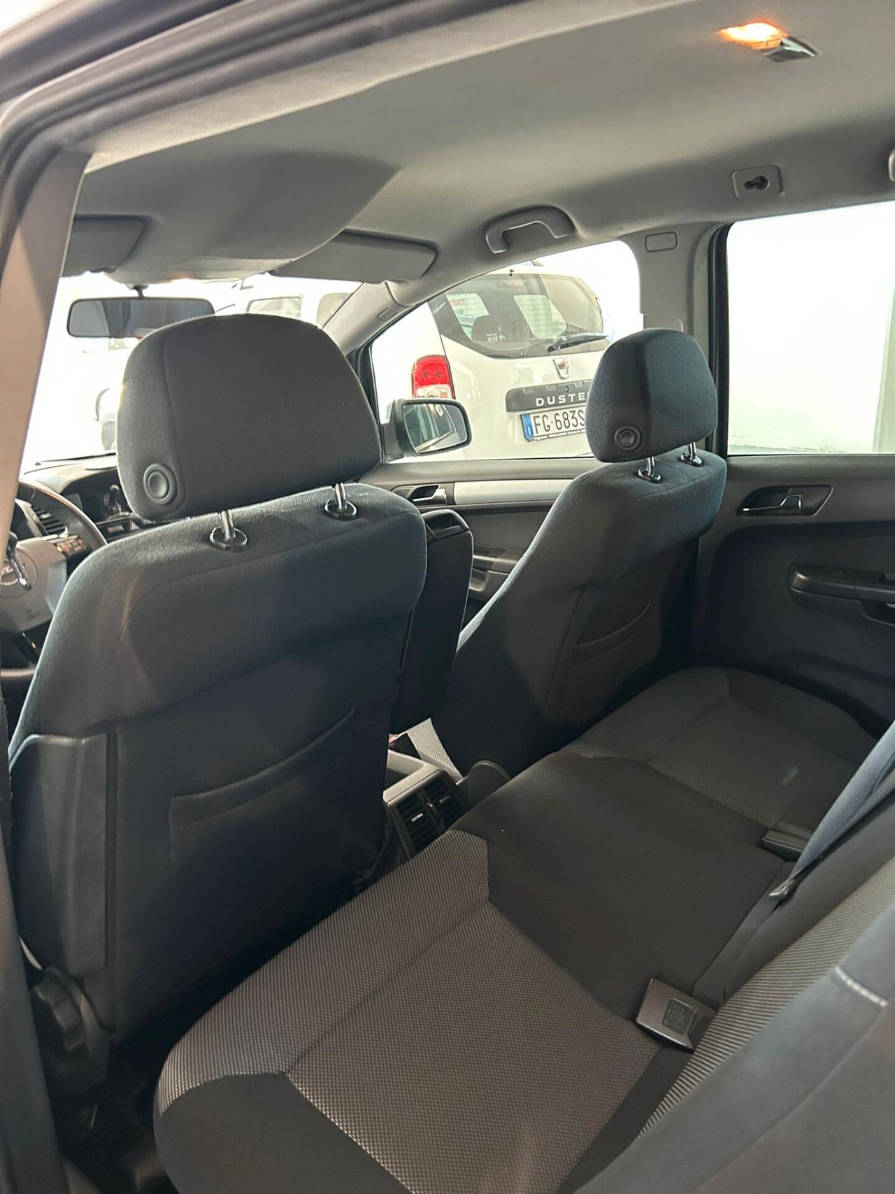 Opel Zafira 1.6 16V VVT One