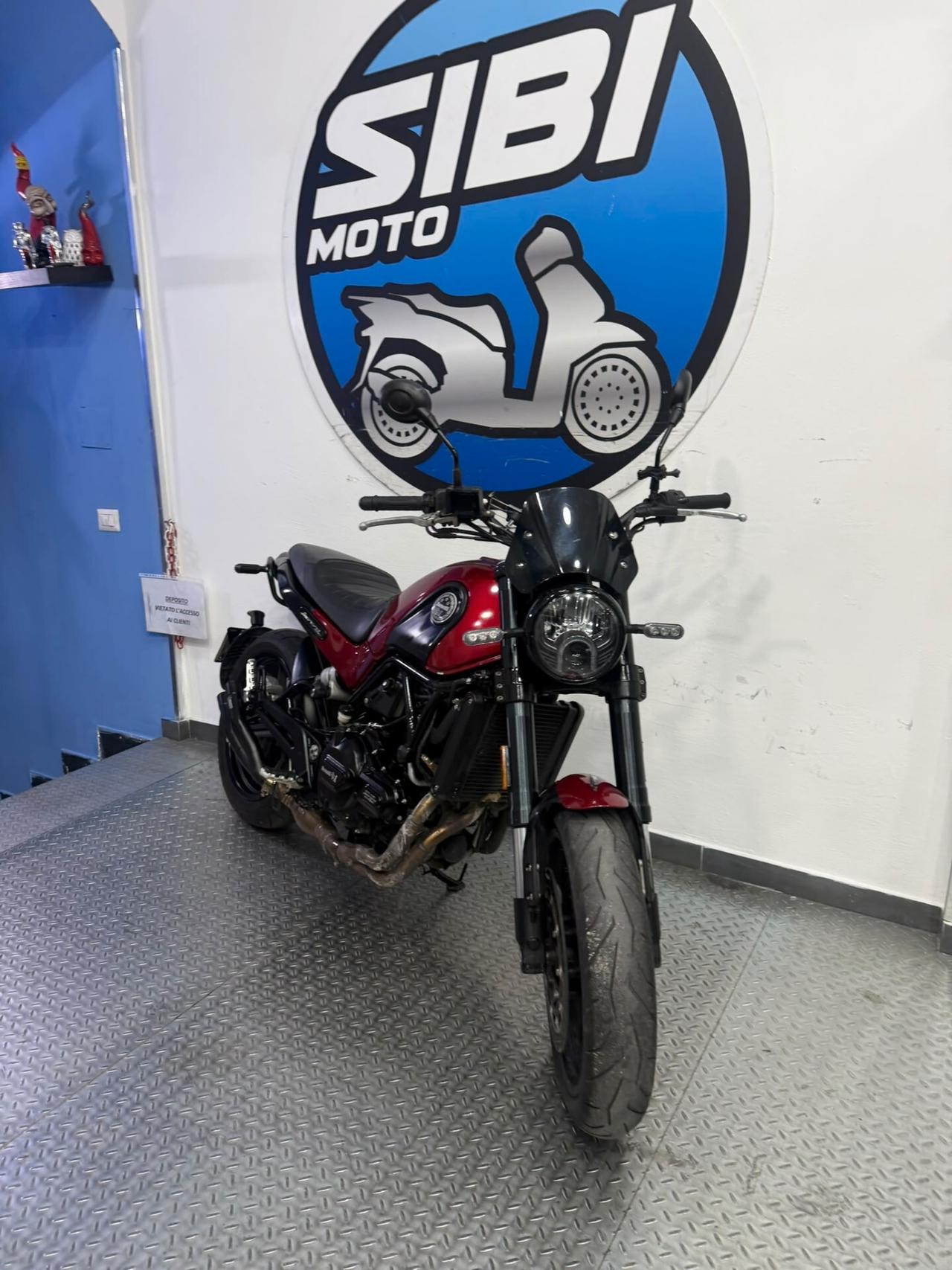 Benelli Leoncino 500