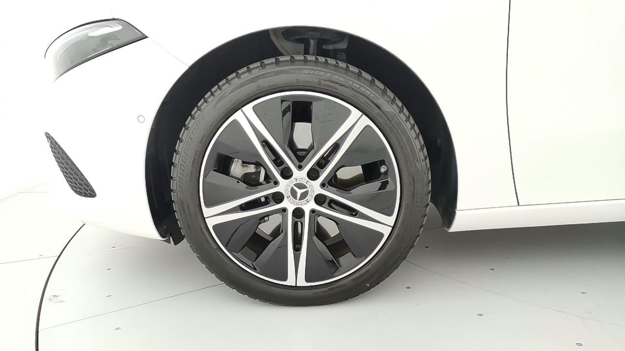 Mercedes-Benz Classe A - W177 2023 - A 250 e phev Progressive Advanced auto
