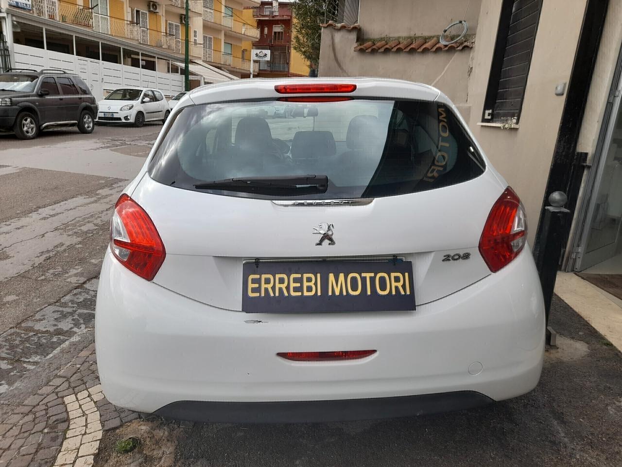 Peugeot 208 1.2 82 CV 3 porte X NEOPATENTATI