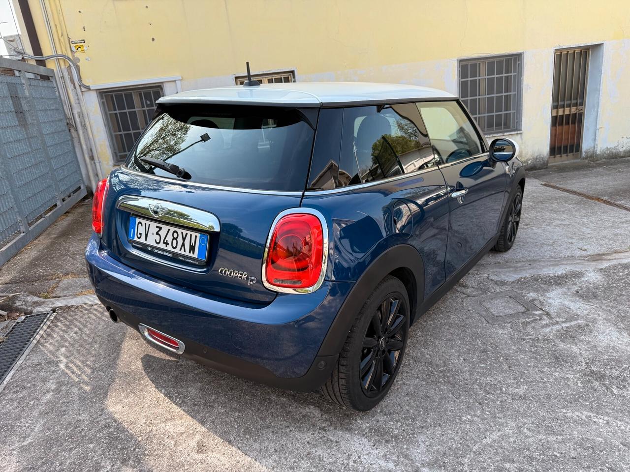 Mini 1.5 Cooper D Euro 6B Come Nuova