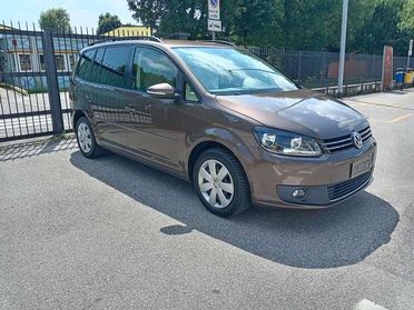 Volkswagen Touran 1.6 tdi dsg 7 posti