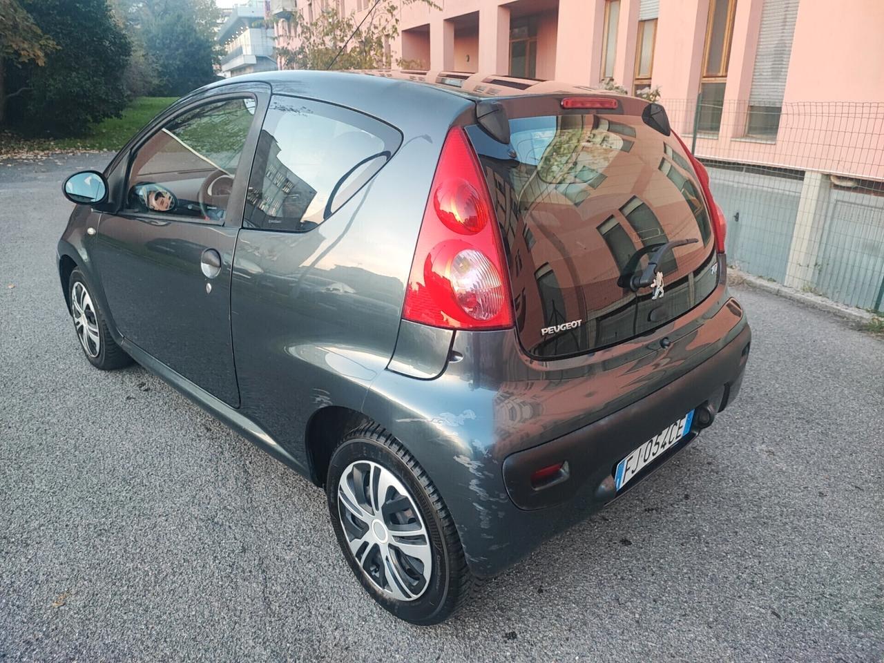Peugeot 107 1.0 68CV 3p. Access
