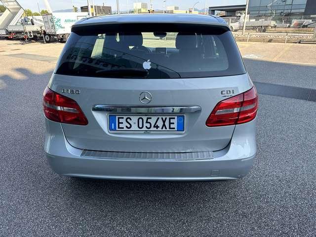 Mercedes-Benz B 180 B 180 cdi Executive 109cv E5B 6/M Clima '17 Camera