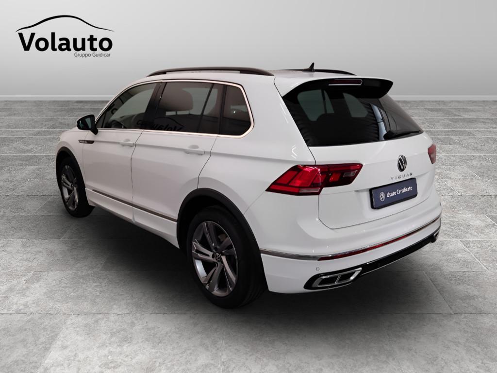 VOLKSWAGEN Tiguan II 2021 - Tiguan 1.5 tsi R-Line 150cv dsg