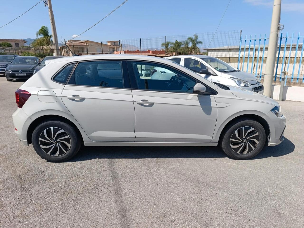 Volkswagen Polo 1.0 TSI 95 CV DSG Style 2024