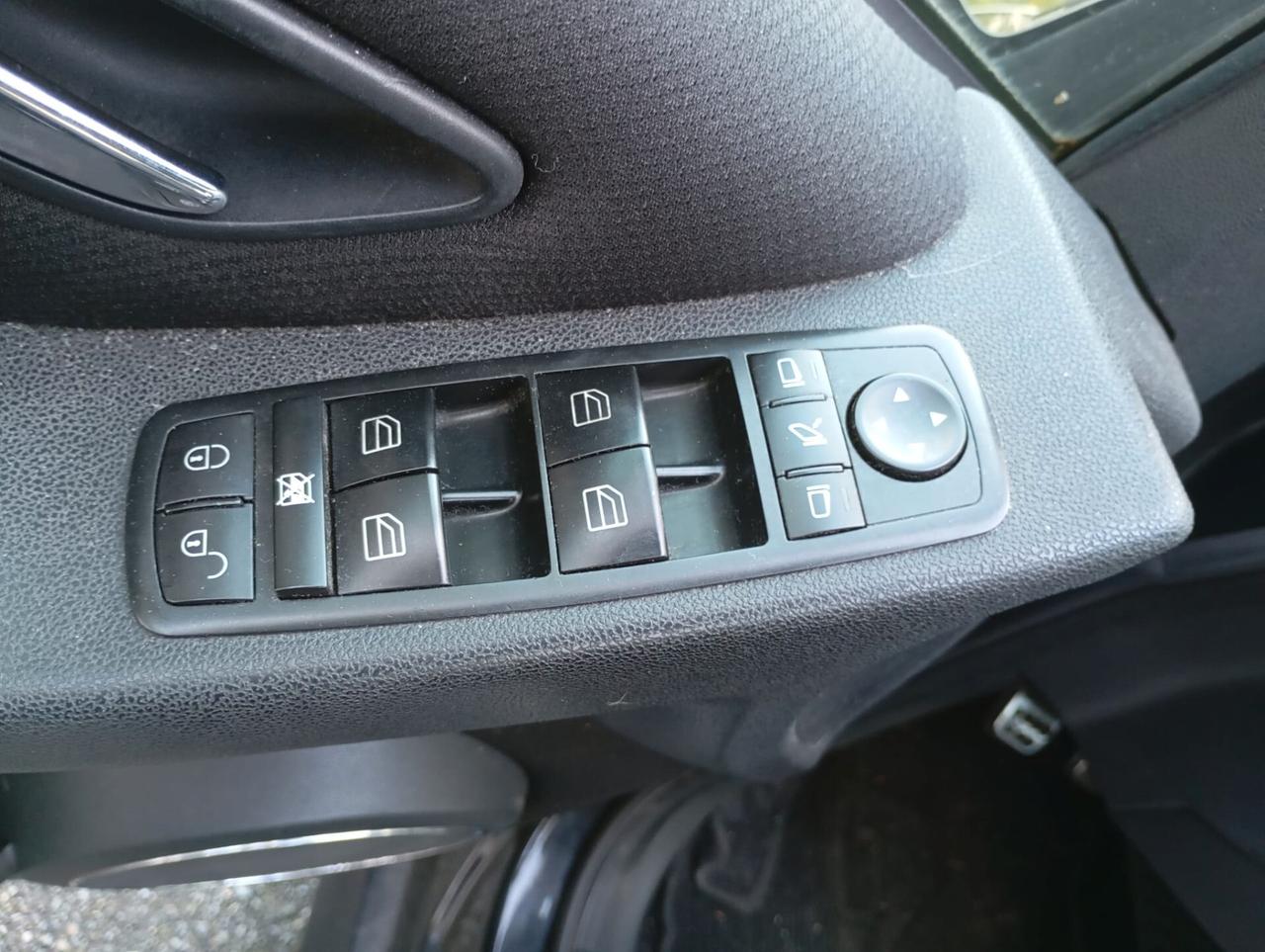 Mercedes-benz B 200 -2008