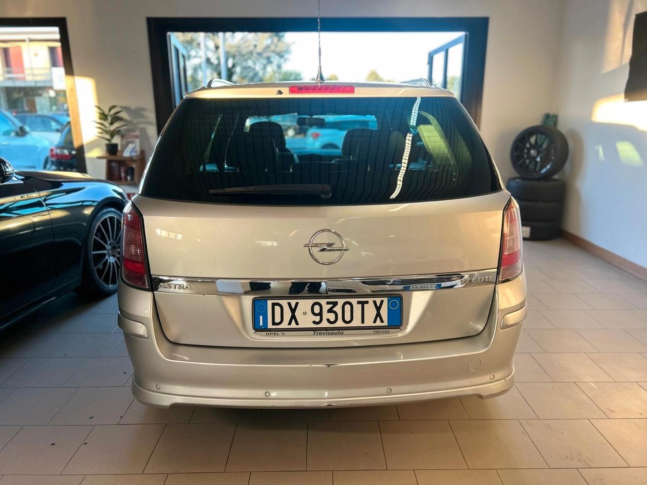 Opel Astra 1.7 CDTI 110CV 5 porte Cosmo