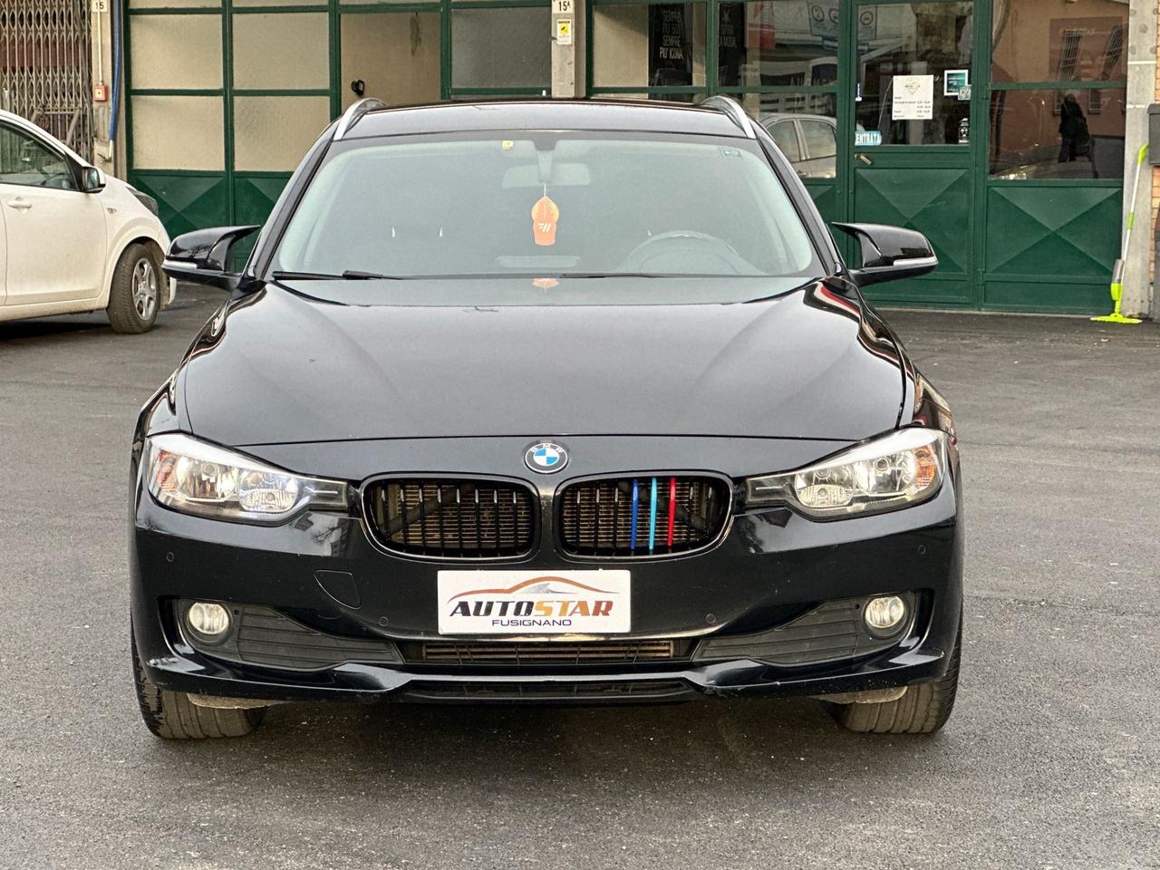 BMW 318 Touring Sport 2014