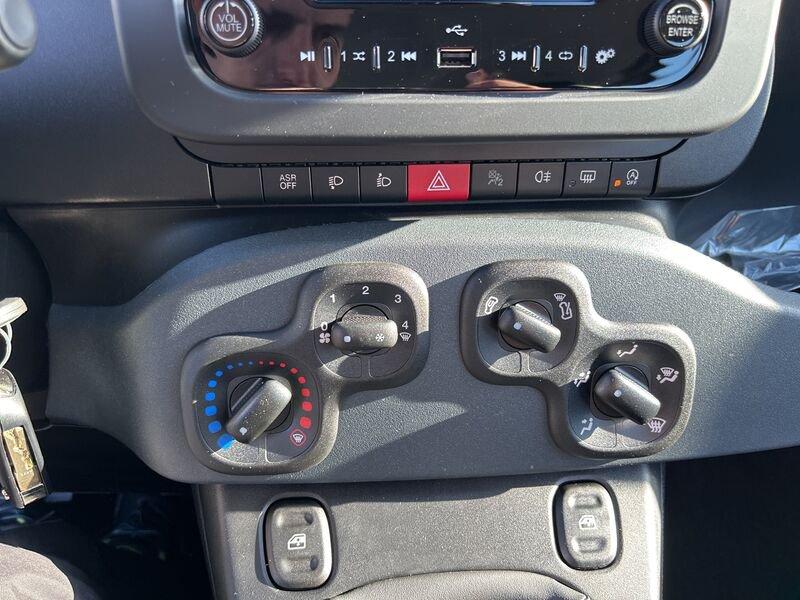 FIAT Panda New 1.0 70cv Hybrid Panda