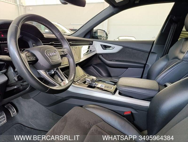 Audi Q8 55 TFSI quattro tiptronic Sport*S-LINE*TETTO*VIRTUAL COCKPIT PLUS*TELECAMERA 360*