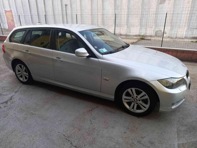 BMW 320 d cat xDrive Touring Eletta