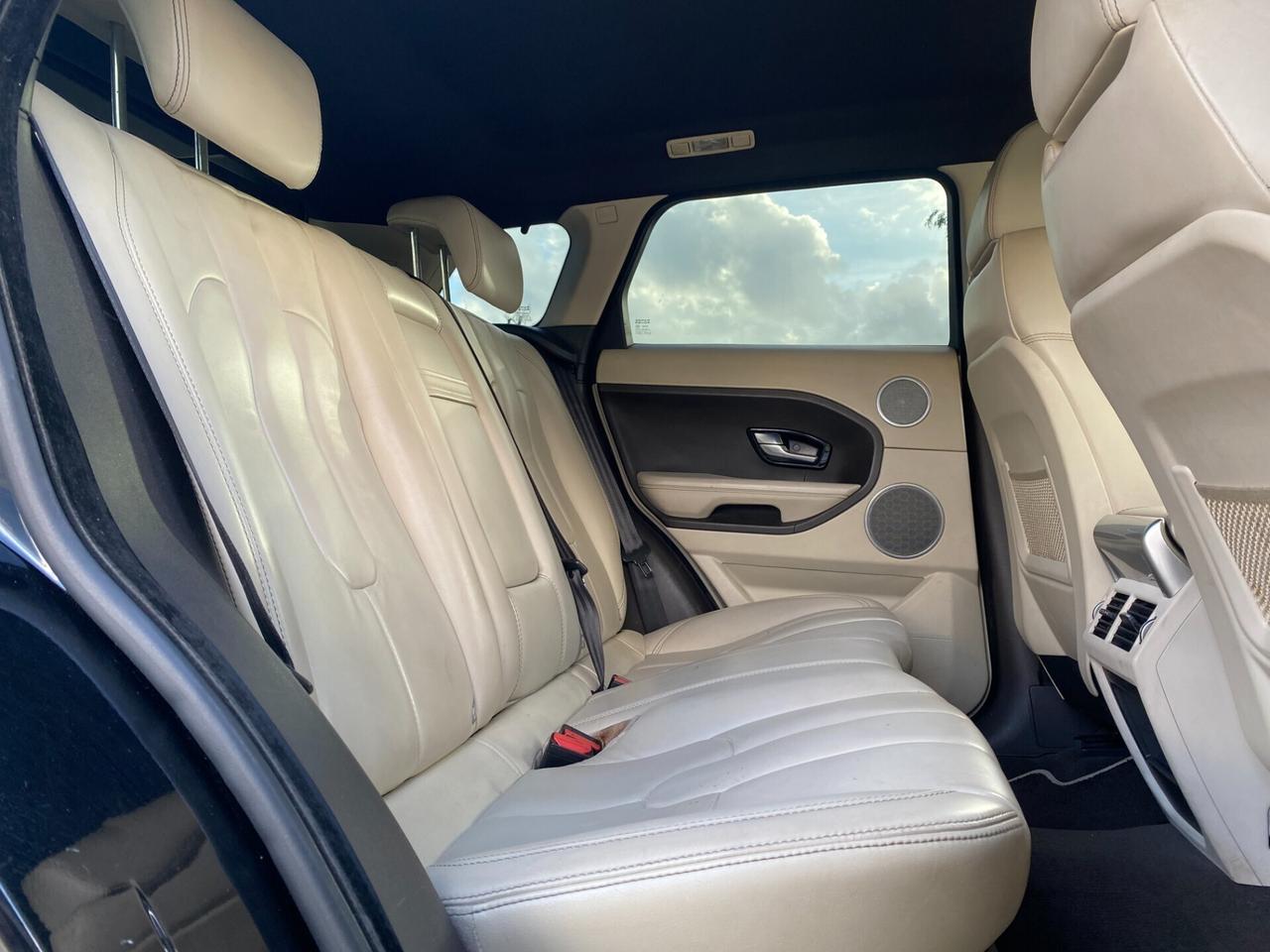 LAND ROVER - Range Rover Evoque - 2.2 TD4 5p. Pres