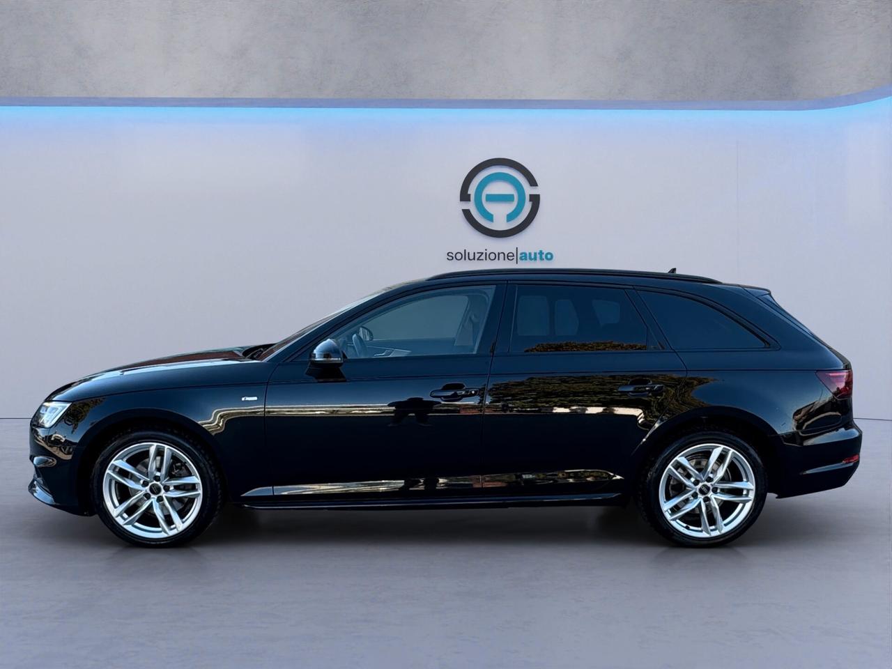 Audi A4 Avant 2.0 TDI 150 CV S-LINE