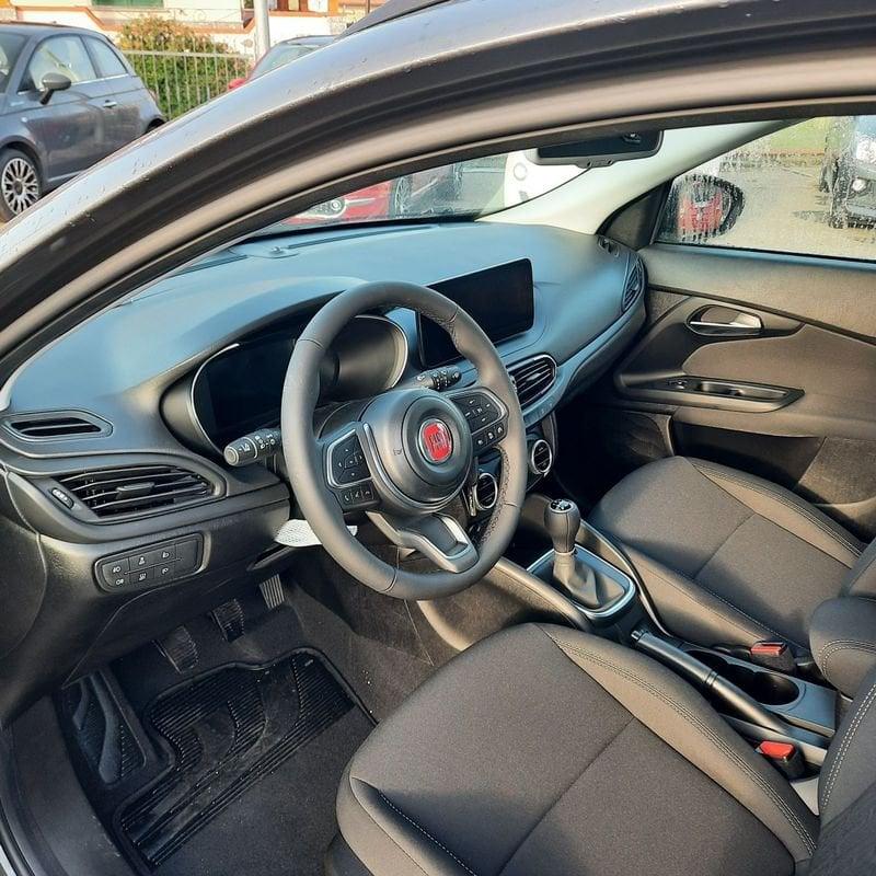 FIAT Tipo 1.0 SW Cross