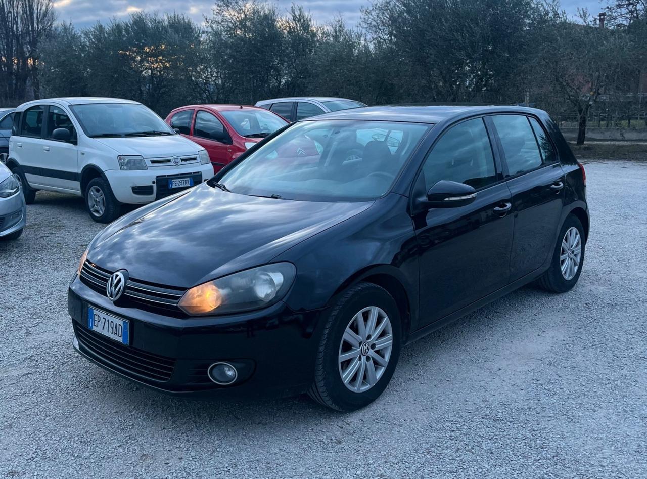 Volkswagen Golf 1.6 TDI 2012 PERFETTA NEOPATENTATI
