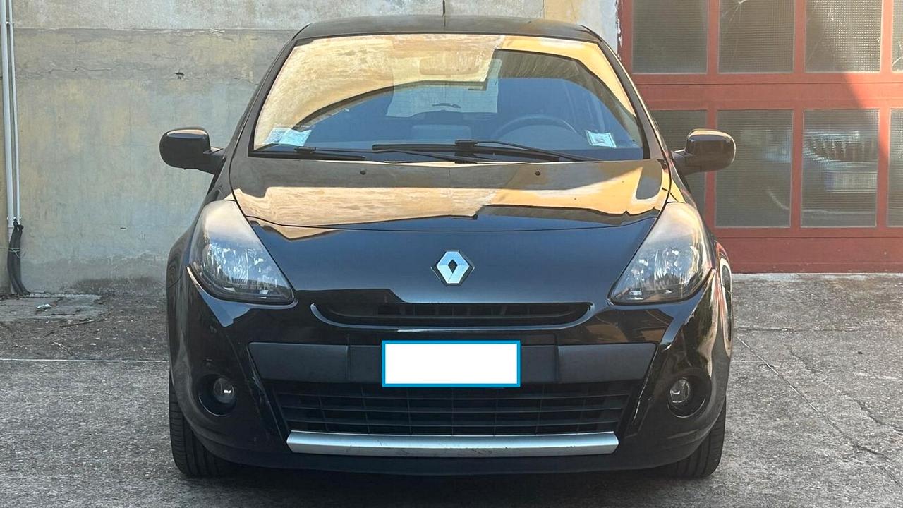 Renault Clio 1.2 16V 5 porte Dynamique
