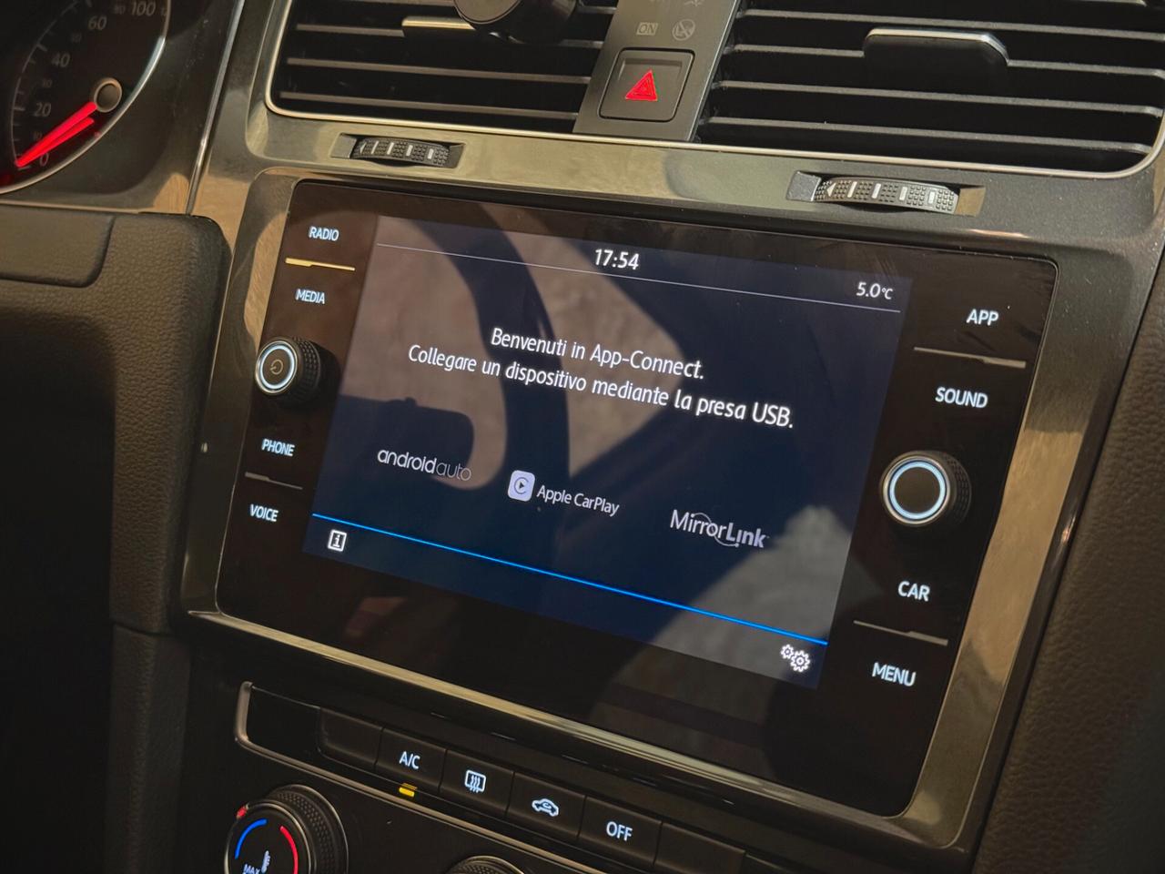 Volkswagen Golf 7.5 1.5 TGI DSG