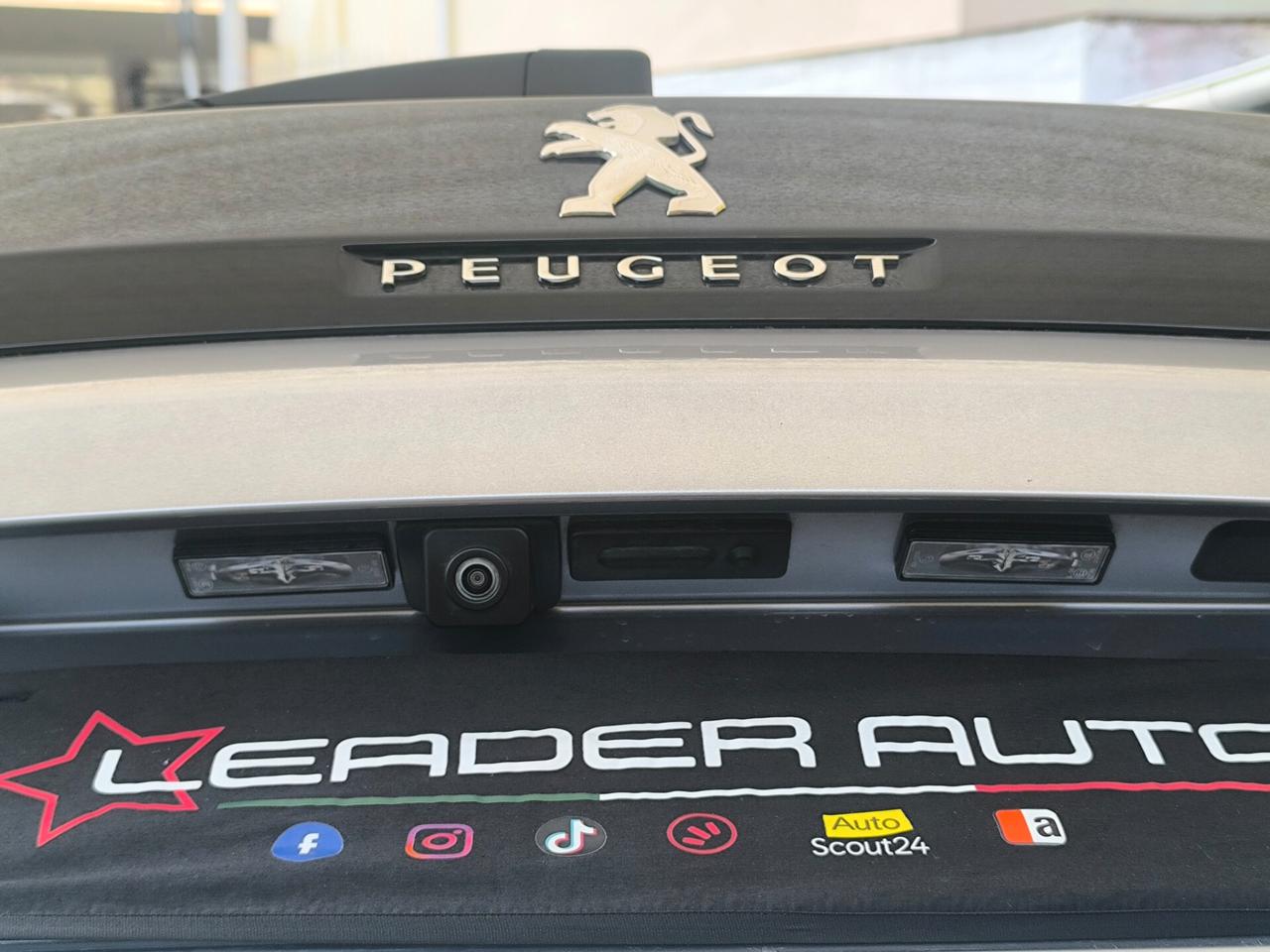 Peugeot 3008 BlueHDi 130 cv Allure Pack