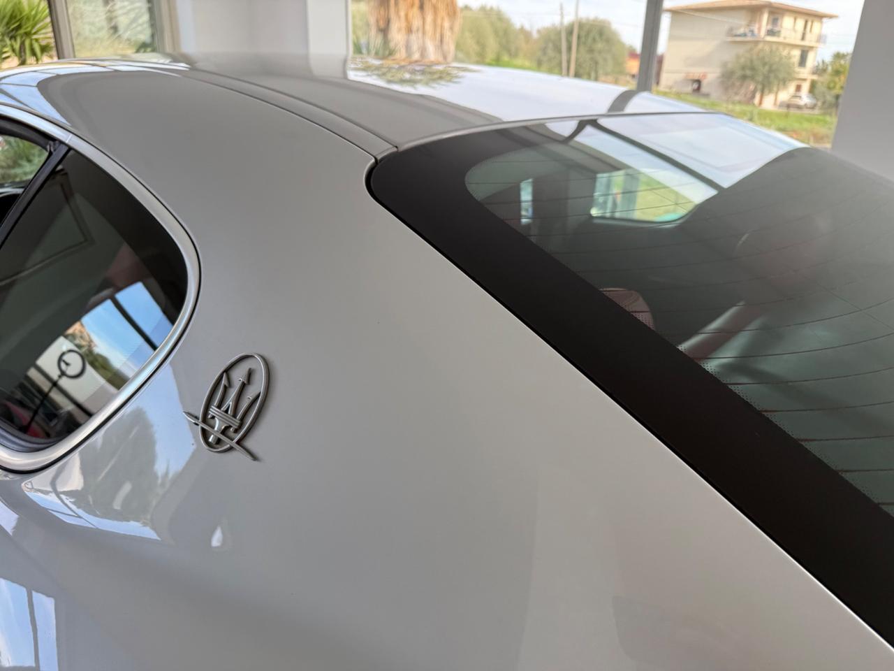 Maserati GranTurismo 4.2V8 405cv CARTIER FERRARI ENGINE2014