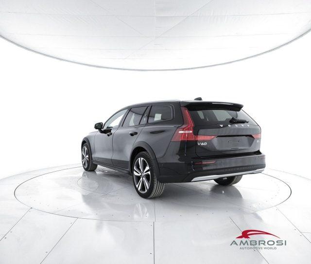 VOLVO V60 Cross Country B5 AWD Mild hybrid Benzina Plus Bright