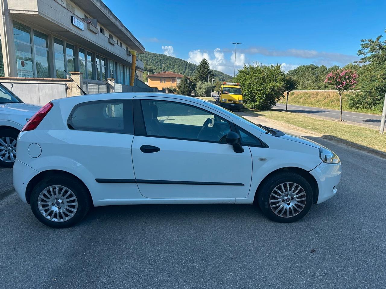 Fiat Grande Punto Grande Punto 1.2 3 porte Actual ok neo patentati