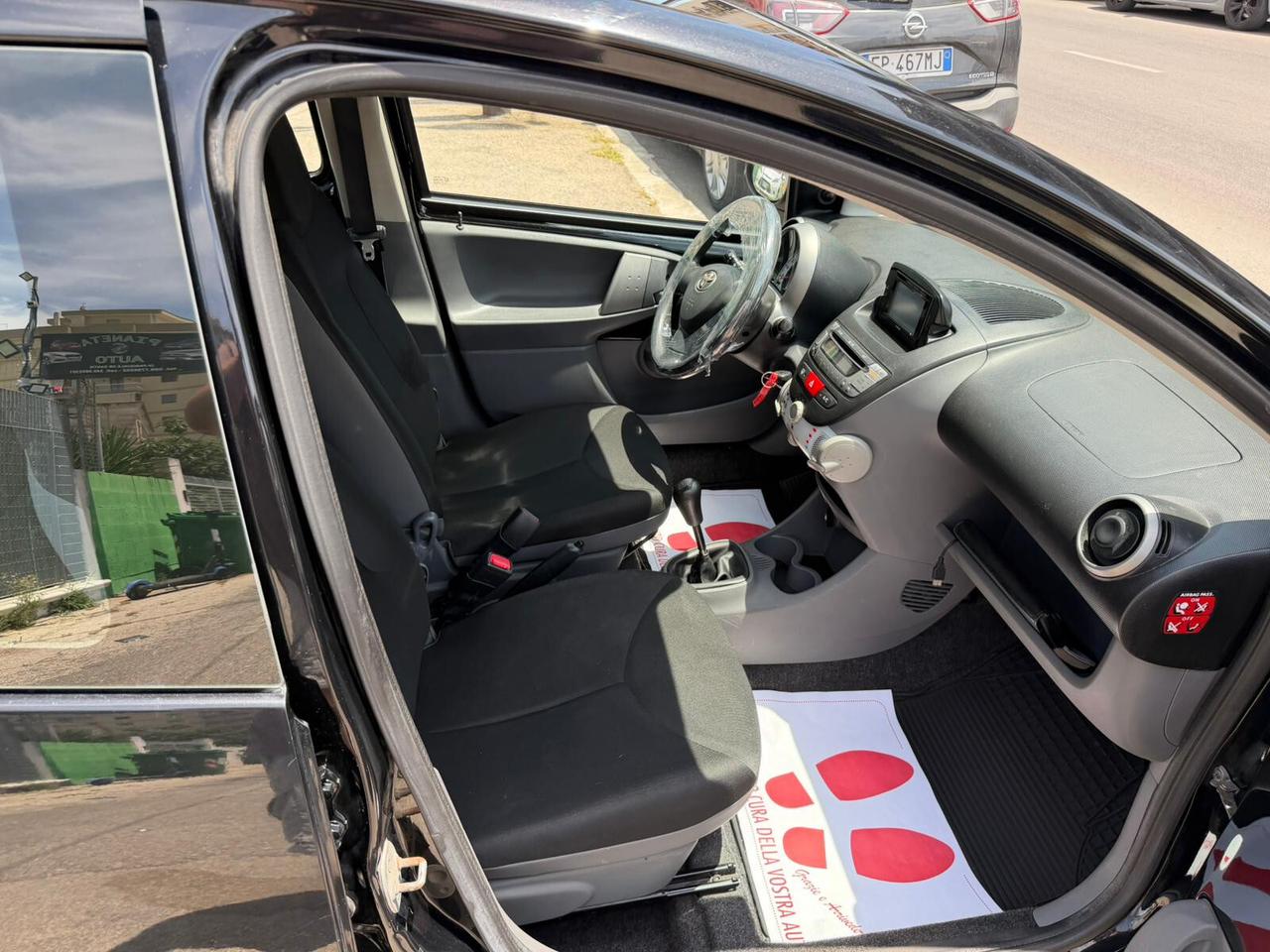 Toyota Aygo 1.0 12V VVT-i 5 porte Now Connect