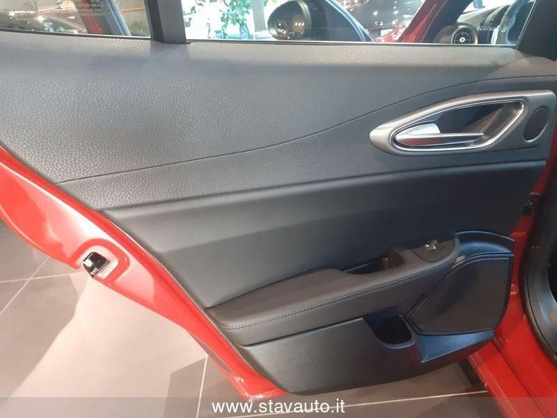 Alfa Romeo Giulia Giulia 2.0 Turbo 280 CV AT8 AWD Q4 Veloce
