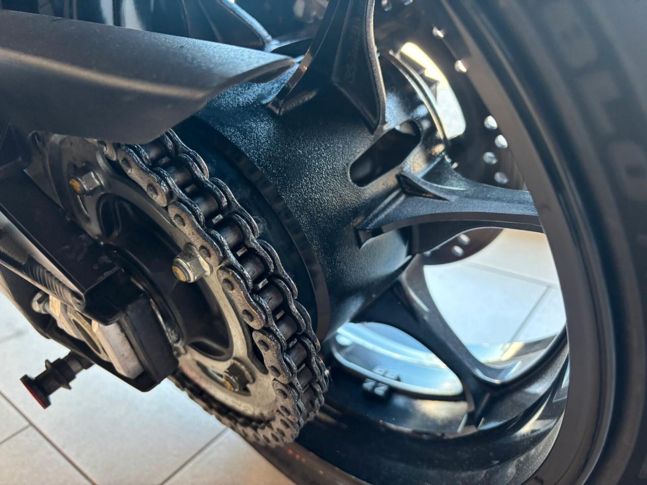 Suzuki Hayabusa GSX 1300 R UNICO PR.