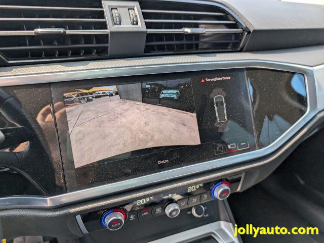 AUDI Q3 35 TDI S tronic Business