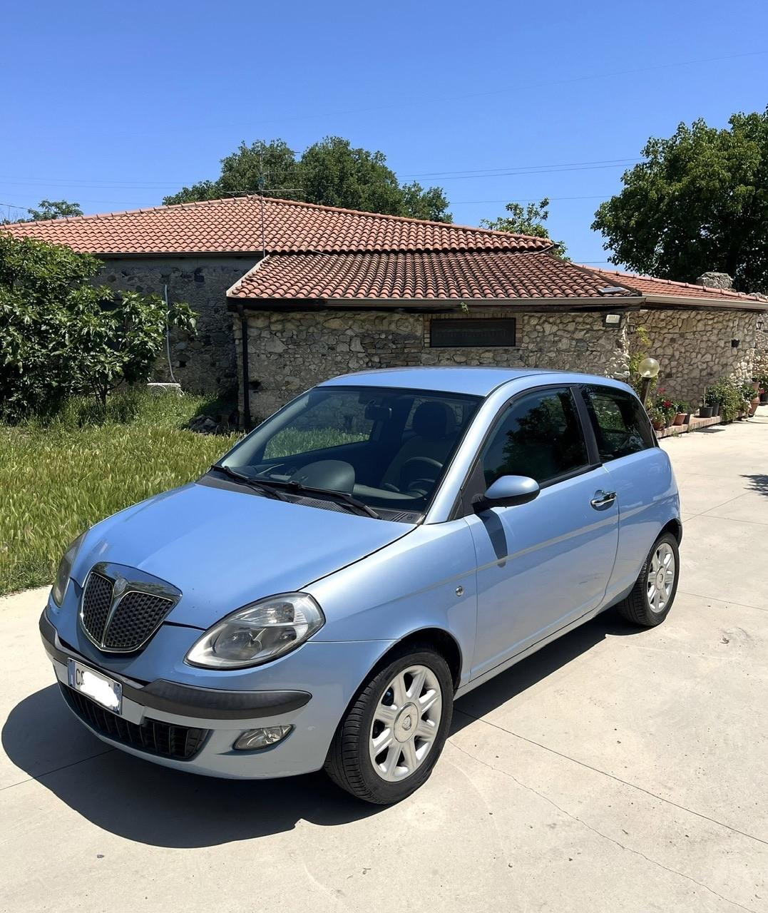 Lancia Ypsilon 1.3 MTJ EURO4 NEOPATENTATI NORD ITA POSSI ASI O FMI