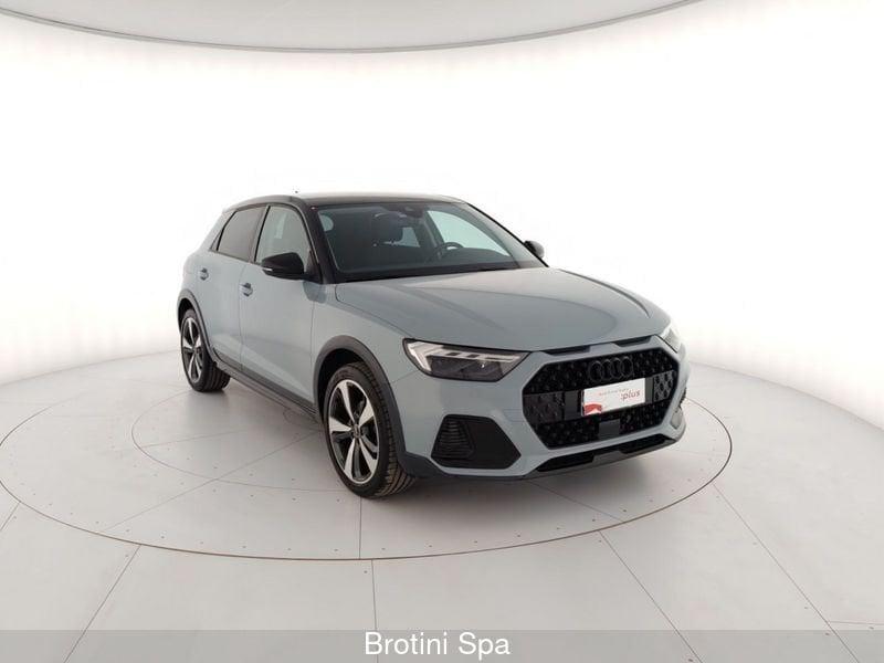 Audi A1 allstreet 30 TFSI S tronic Identity Contrast