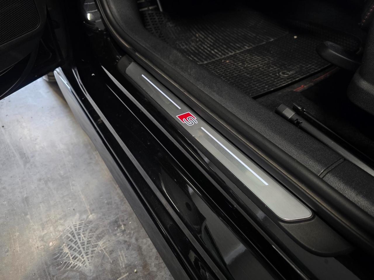 Audi A3 SPB 40 TDI quattro S tronic S line edition TETTO