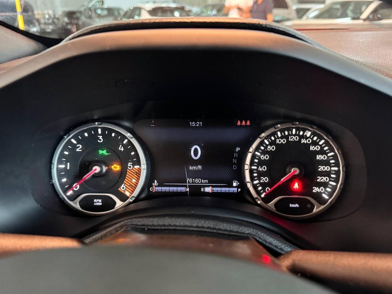 Jeep Renegade 1.6 Mjt 120cv DA 227 € AL MESE – SENZA ANTICIPO