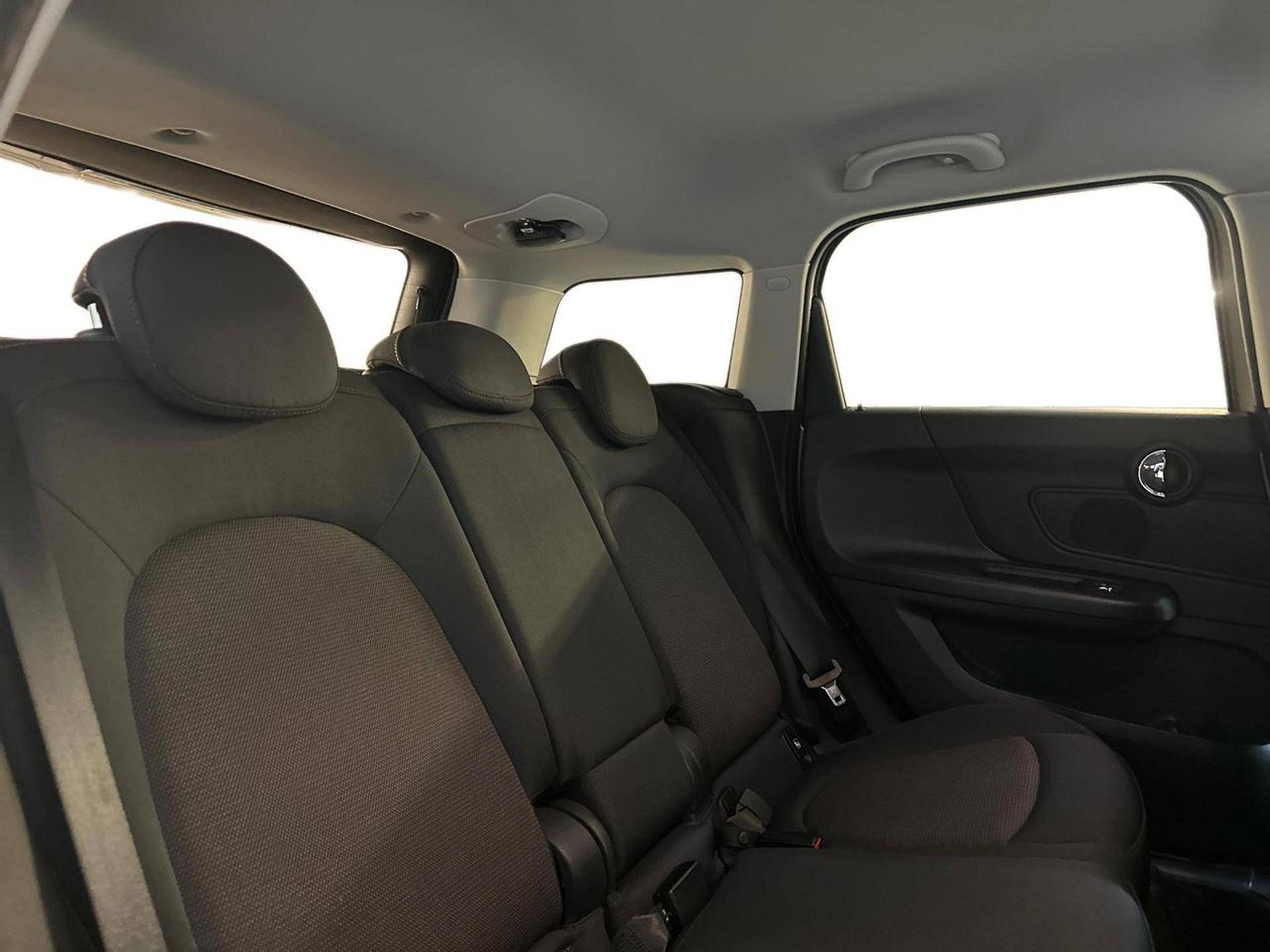 MINI Countryman One D Baker Street