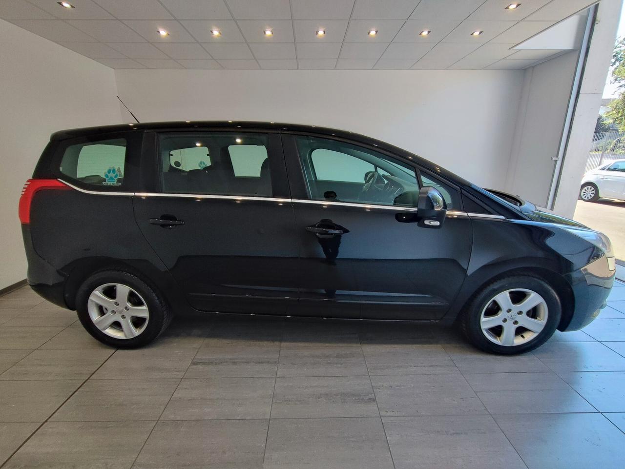 Peugeot 5008 1.6 HDi Business