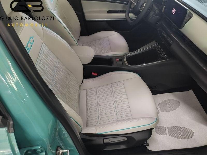 FIAT 600 1.2 Hybrid 145cv La Prima II