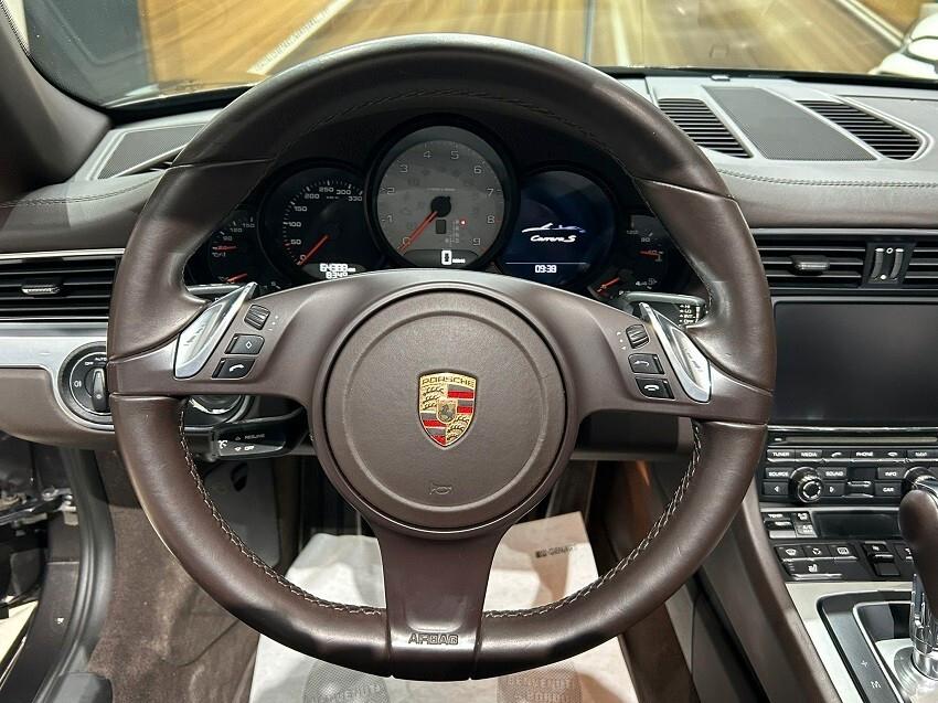 Porsche 911 3.8 Carrera S Cabriolet