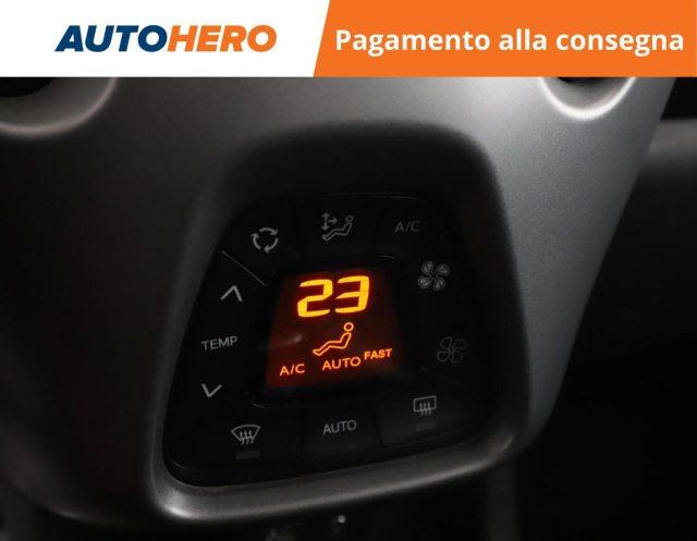 TOYOTA Aygo Connect 1.0 VVT-i 72 CV 5 porte x-play MMT